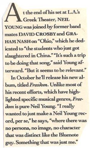 Young, Neil / At the End of His Set... | Magazine Article (1989)