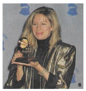 Streisand, Barbra / Grammy Awards-Holding Award / 1987