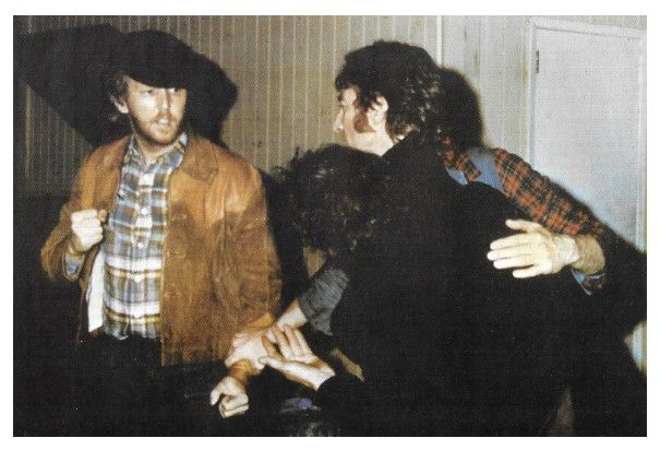 Lennon, John / With Harry Nilsson at The Troubadour #1 / 1974