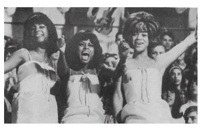 Supremes, The / Hullabaloo TV Show / 1965