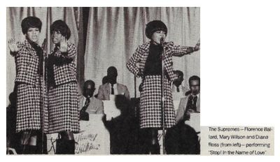 Supremes, The / Performing Stop! In the Name of Love / 1960s