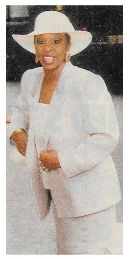 Knight, Gladys / All White Outfit-Including Hat / 1992