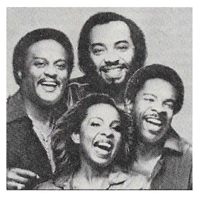 Knight, Gladys (+ The Pips) / Group Photo-Gladys Front Center