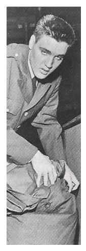 Presley, Elvis / Elvis in the Army-with Duffel Bag / 1958