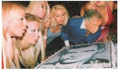 Hefner, Hugh / Hugh Take the Cake, Hef! / 2002