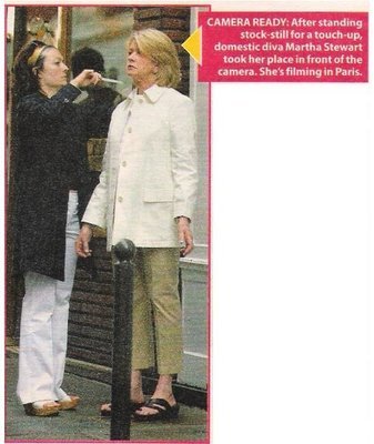 Stewart, Martha / Camera Ready | Magazine Photo with Caption (2006)