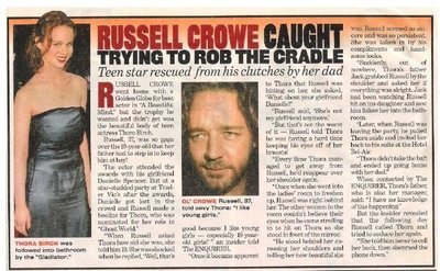 Crowe, Russell / Caught Trying to Rob the Cradle | Magazine Article with 2 Photos | 2002