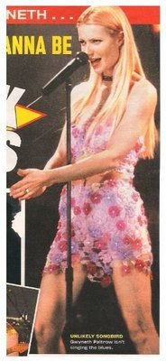 Paltrow, Gwyneth / Unlikely Songbird | Magazine Photo with Caption | 2002