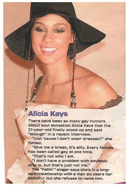 Keys, Alicia / Just &#39;Cause I Don&#39;t Wear Dresses? | Magazine Article with Photo | 2002