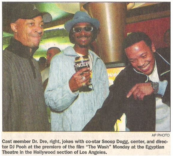 Dr. Dre / With Snoop Dogg, DJ Pooh at The Wash Premiere | Newspaper Photo with Caption | November 2001