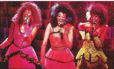 Pointer Sisters, The / On Stage - Paris, France | Magazine Photo | 1985