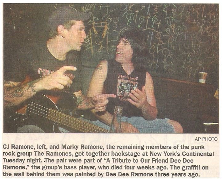 Ramones, The / Backstage at New York&#39;s Continental | July 2002