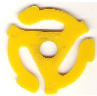 Recoton / Plastic | 45 RPM Adapter | Yellow