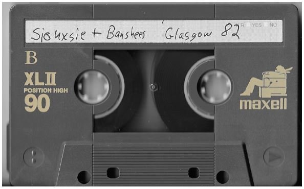 Siouxsie + The Banshees / Glasgow, Scotland (Apollo) | Live Cassette | November 1982