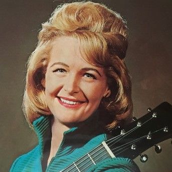 Anderson, Liz