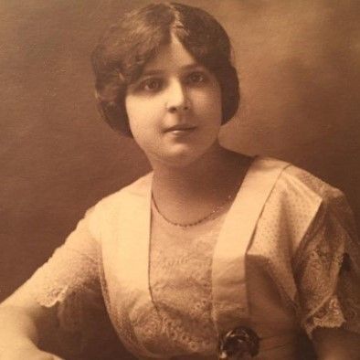 Baker, Elsie
