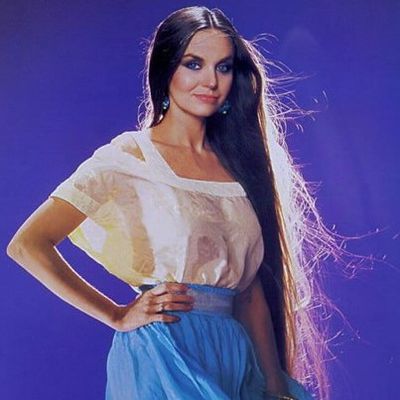 Gayle, Crystal