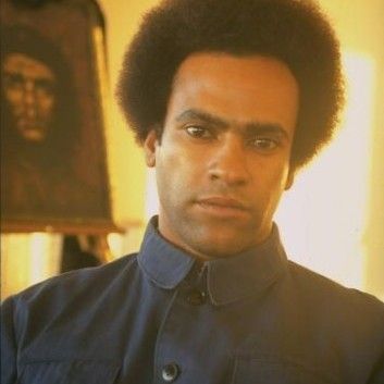 Newton, Huey