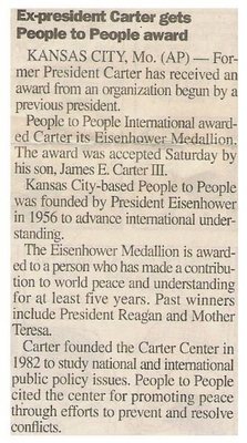 Carter, Jimmy / Ex-President Carter Gets People to People Award / 2000