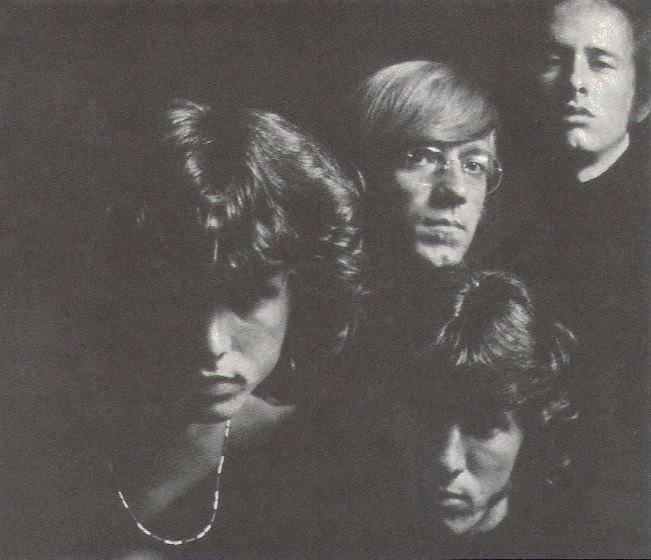 Doors, The / Dark Background - Jim at Left - Faces / 1967