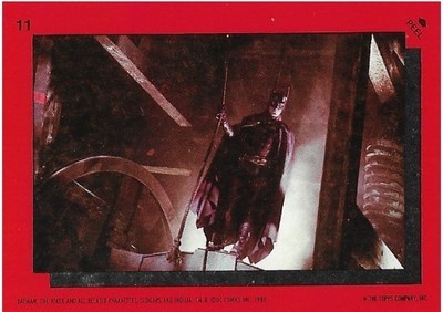 Batman / Batman with Rope | Topps #11 | 1989 | Michael Keaton