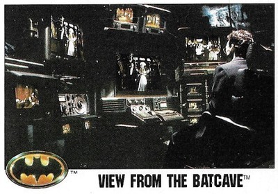 Batman / View From the Batcave | Topps #25 | 1989 | Michael Keaton