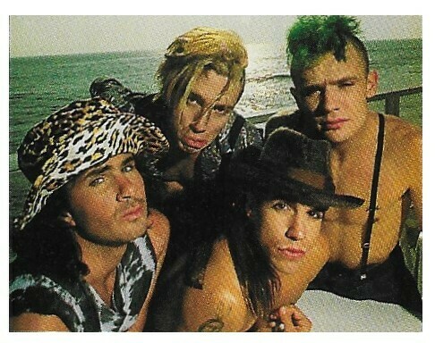 Red Hot Chili Peppers / Group Near Ocean-Chad on Left / 1992