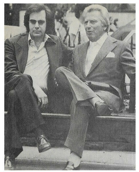 Diamond, Neil / Sitting on Park Bench with Lord Delfont / 1979