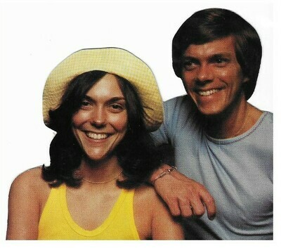 Carpenters / Karen and Richard-Karen Wearing Hat-Yellow Top / 1974