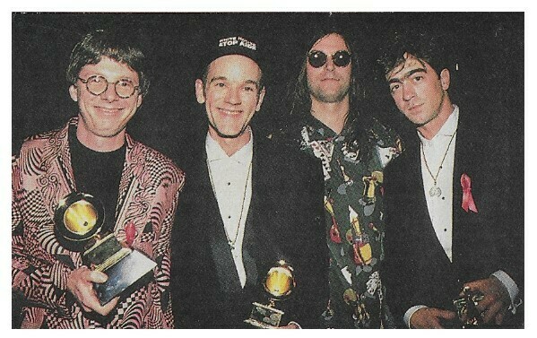 R.E.M. / At Grammy Awards-Mike and Michael Showing Awards / 1992