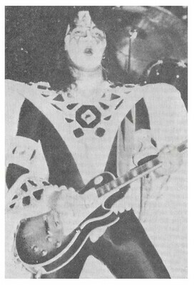 Kiss / Ace Frehley On Stage-Mouth Open-Winged Cape Outfit / 1980