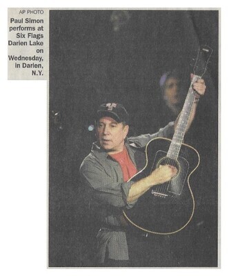 Simon, Paul / Darien Lake, NY (Six Flags) / 2001