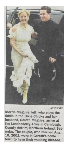 Dixie Chicks / Martie Maguire in Carnlough, Northern Ireland / 2002
