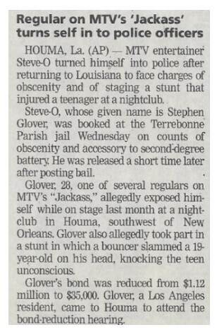 Steve-O / Regular On MTV's Jackass Turns Self in to Police Officers / 2002