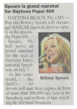 Spears, Britney / Spears is Grand Marshal for Daytona Pepsi 400 / 2001