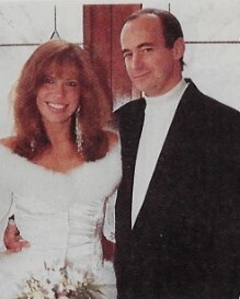 Simon, Carly / With James Hart at Their Wedding / 1987