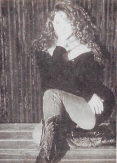 Carey, Mariah / Sitting on Wooden Floor, Wearing Boots, Emotions Era / 1991