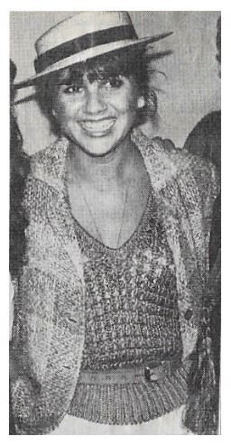 Ronstadt, Linda / Smiling-Wearing Boater Hat, Sweater #1