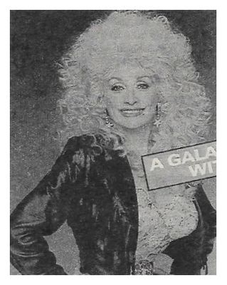 Parton, Dolly / Standing-Hands on Hips