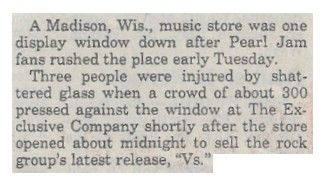 Pearl Jam / Three People Were Injured by Shattered Glass / 1993