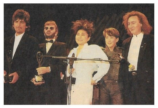 Harrison, George / Rock + Roll Hall of Fame--with Others / 1988
