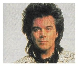 Stuart, Marty / Closeup--White-Gold Jacket / 1993