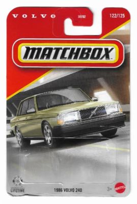 Matchbox / 1986 Volvo 240 / 2025