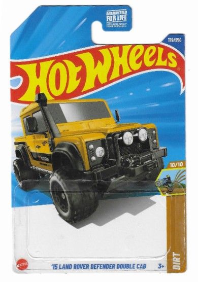 Hot Wheels / '15 Land Rover Defender Double Cab / 2025