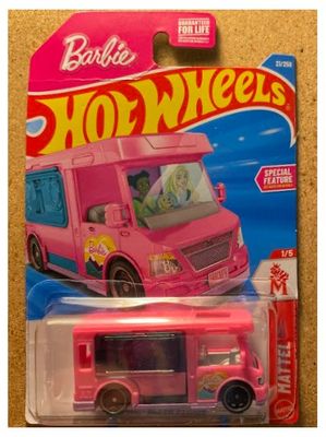 Hot Wheels / Barbie Dream Camper / 2025