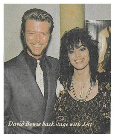 Bowie, David / Backstage with Joan Jett / 1989