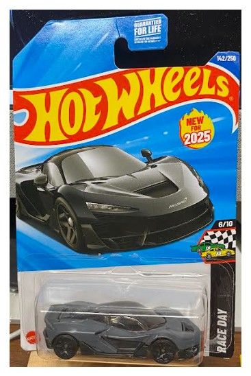 Hot Wheels / McLaren W1 / 2025