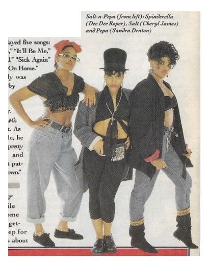 Salt-N-Pepa / All 3 Standing-Cheryl James in Center / 1990