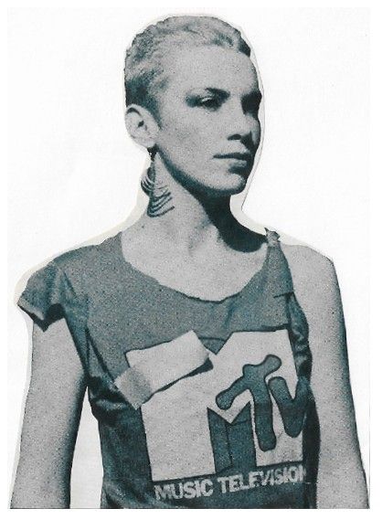 Eurythmics / Annie Lennox: Wearing MTV Shirt / 1983