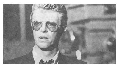 Bowie, David / Closeup--Wearing Glasses, Suit